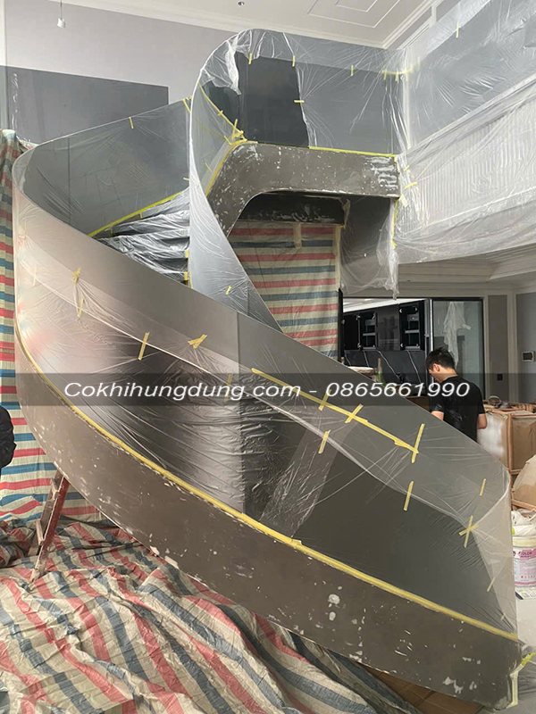 mẫu cầu thang xoắn ốc đẹp MS25