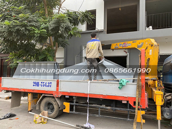 mẫu cầu thang xoắn ốc đẹp 12