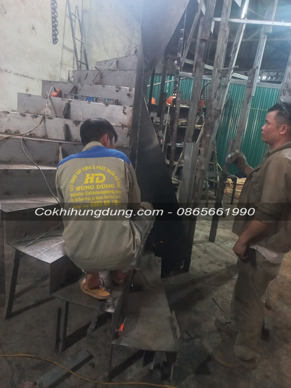 cầu thang xoắn ốc đẹp 3