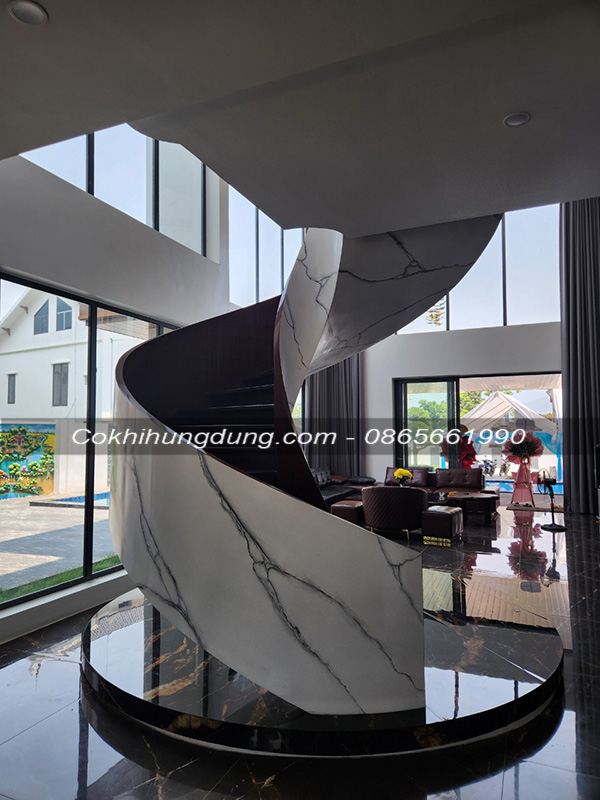 cầu thang xoắn ốc đẹp 43