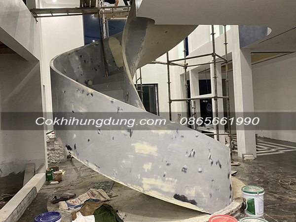 cầu thang xoắn ốc đẹp 31