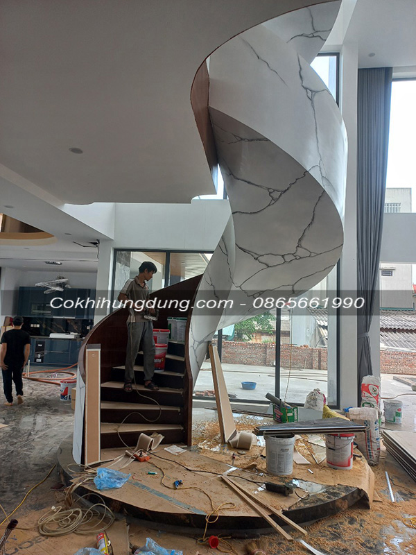 cầu thang xoắn ốc đẹp 38