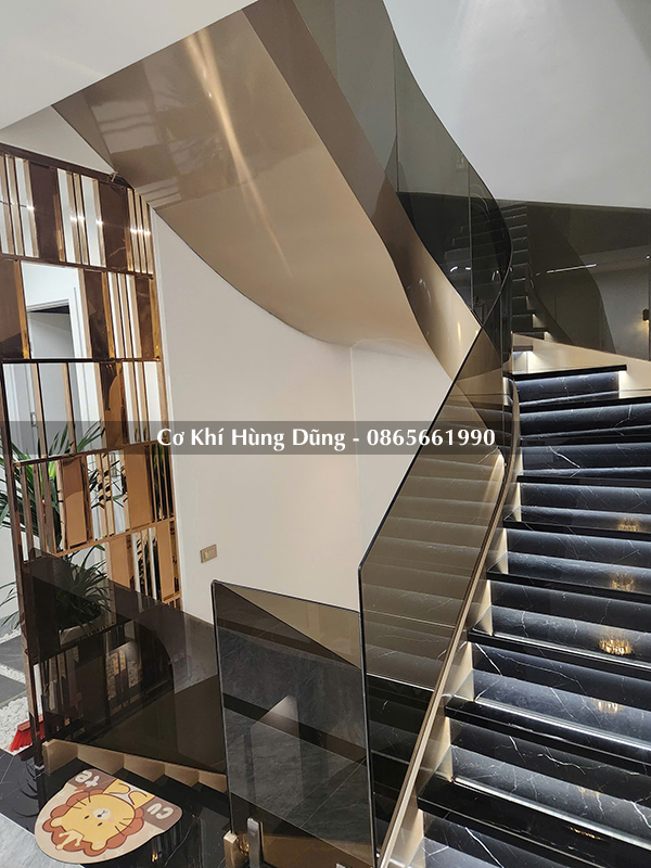 mẫu cầu thang xoắn ốc đẹp 43