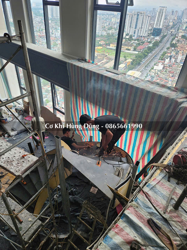 mẫu cầu thang xoắn ốc đẹp MS8