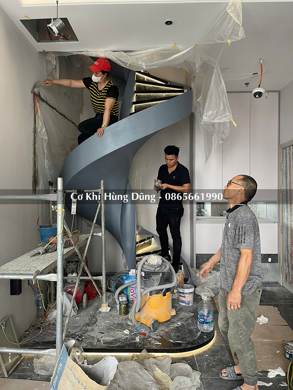 chia bậc cầu thang xoắn ốc MS04