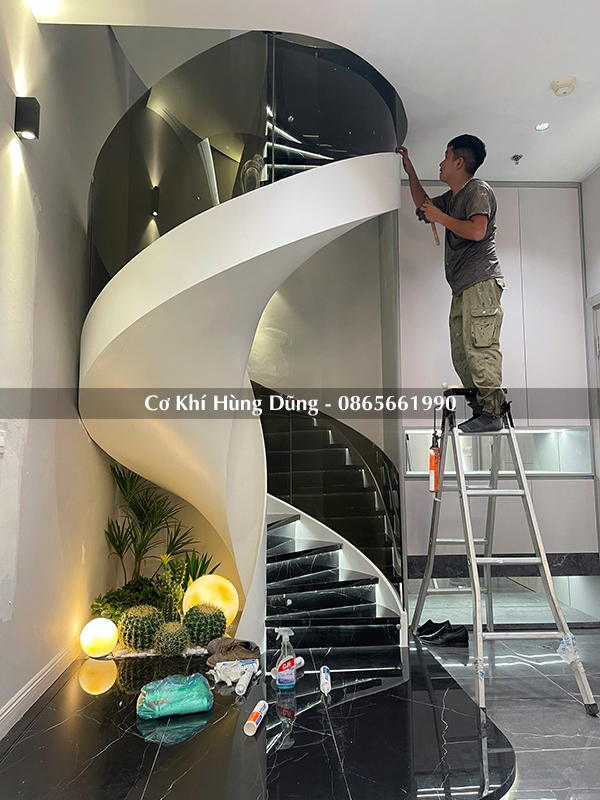 chia bậc cầu thang xoắn ốc MS03