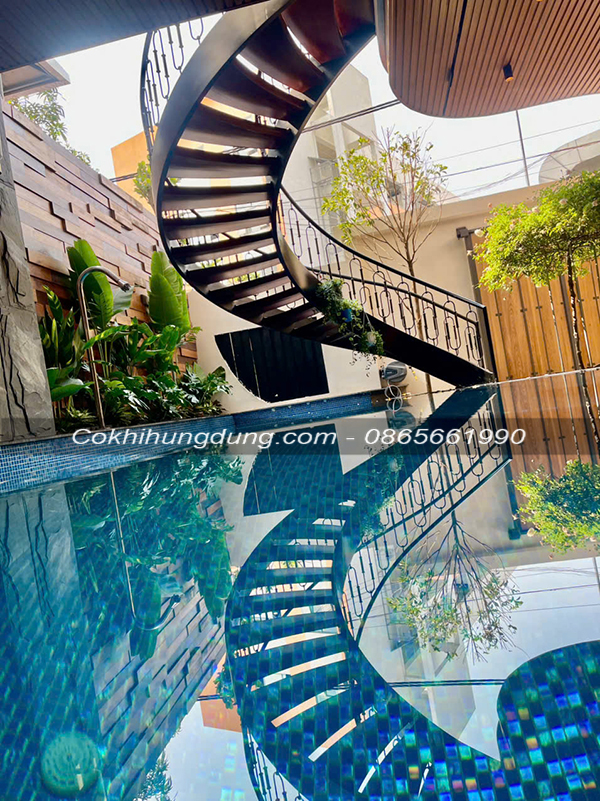 Cầu thang xoắn ốc giá rẻ tận gốc MS18