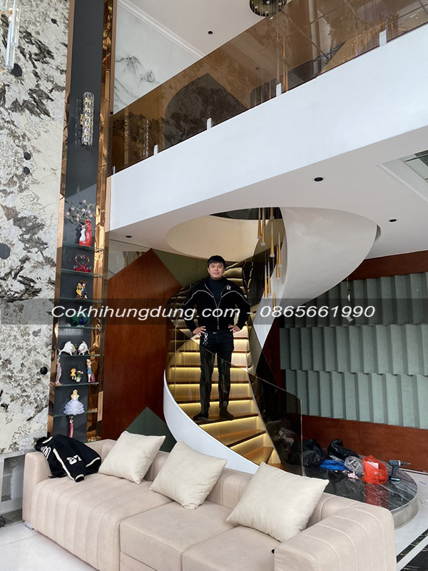 cầu thang xoắn cho nhà nhỏ ms26
