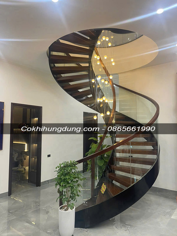 cầu thang xoắn ốc MS42