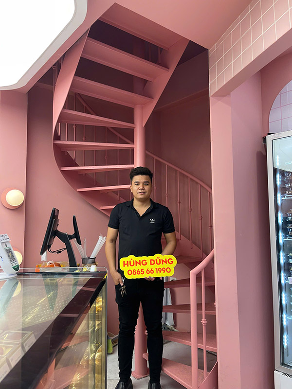 cầu thang xoắn ốc MS102