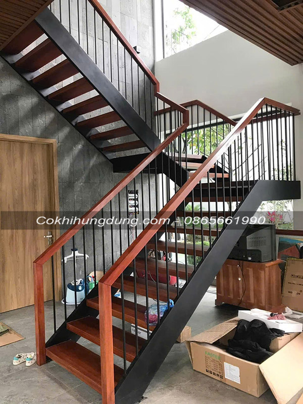 Cầu thang xương cá thép bản MS34