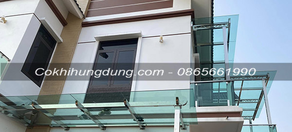 Mẫu mái kính cường lực đẹp MS30