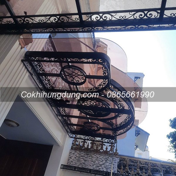 Mẫu mái kính cường lực đẹp MS09