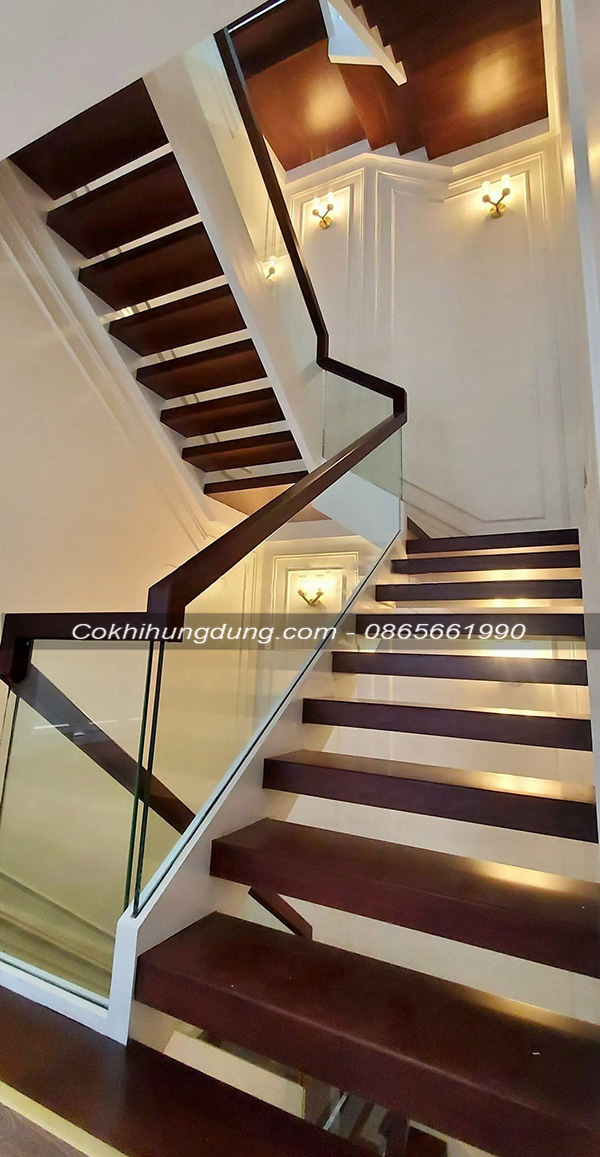 Cầu thang xương cá thép bản MS30