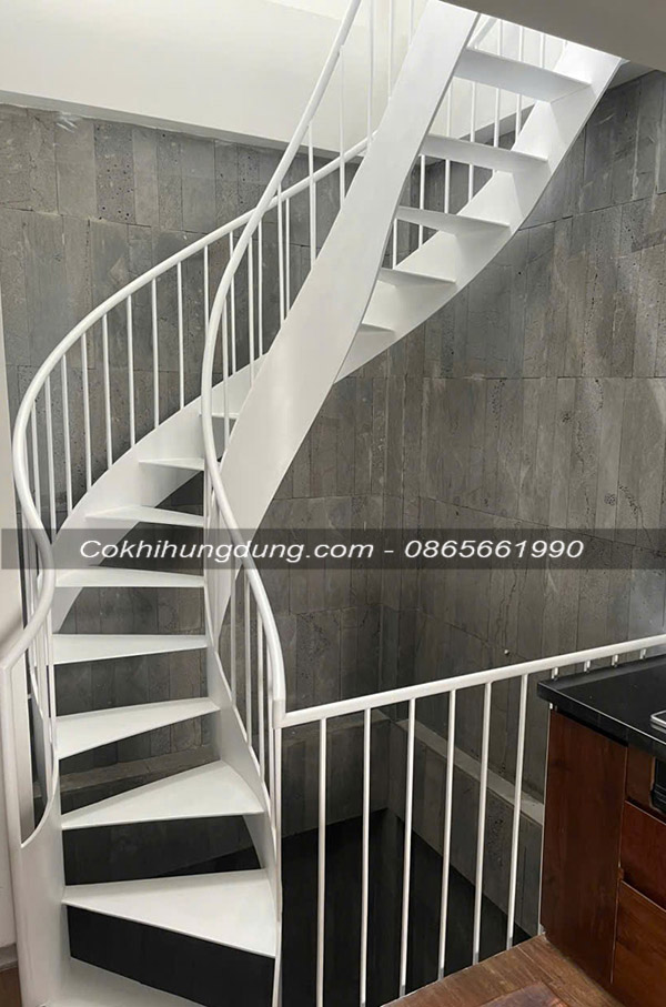 Cầu thang xương cá xoắn MS43