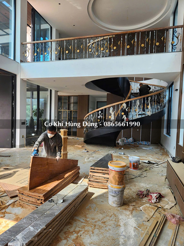 cầu thang xoắn ốc Nghệ An ms33