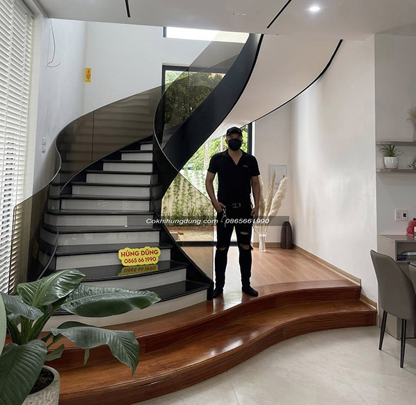 Kích Thước Cầu Thang Xoắn Ốc Bằng Sắt MS7