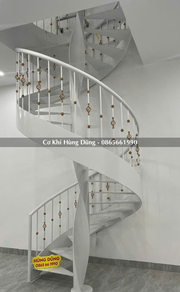 chia bậc cầu thang xoắn ốc MS06