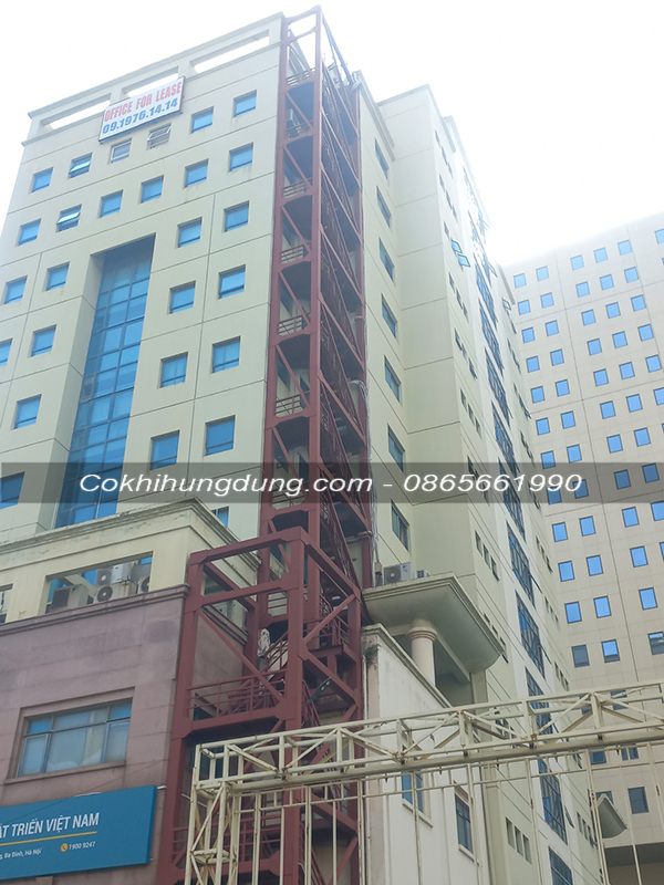 cầu thang xoắn thoát hiểm MS12